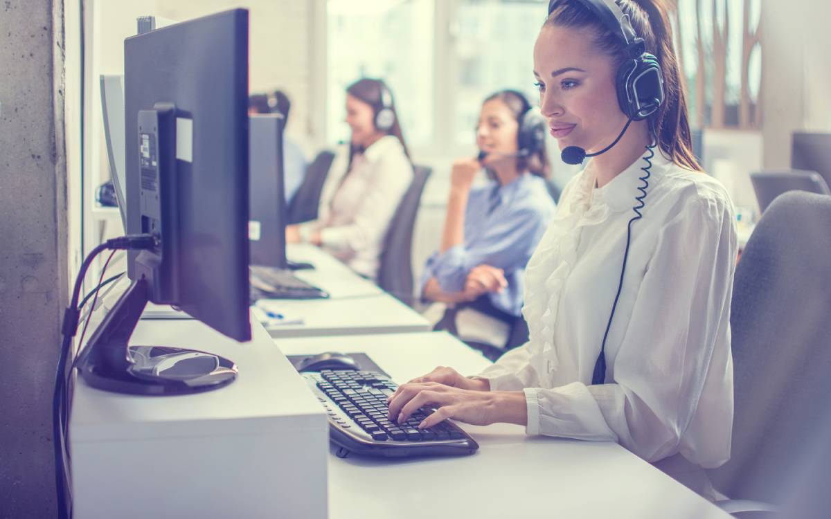 4 popular business telecom providers to consider